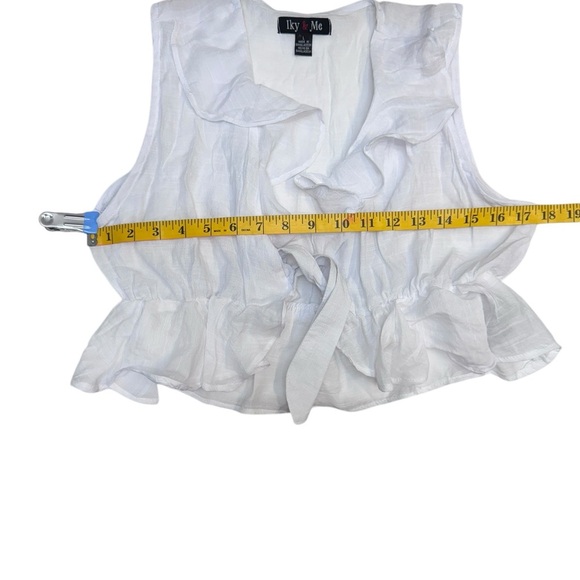 IKY & ME. White Ruffled Crop Blouse with Notched Collar - Picture 4 of 8